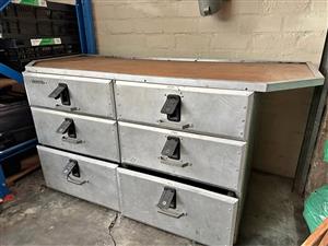 Custom made Tool aluminium cabinet for Opel Combo Cargo panel van