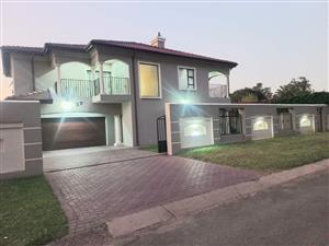 House For Sale in Klippoortje