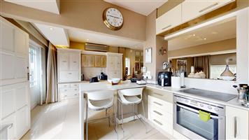 Stunning property in gated community - Dawnview