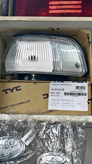 Toyota conquest Corolla corner light