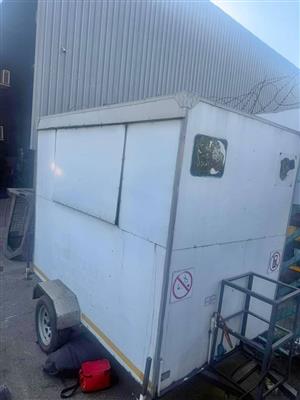 Food trailer