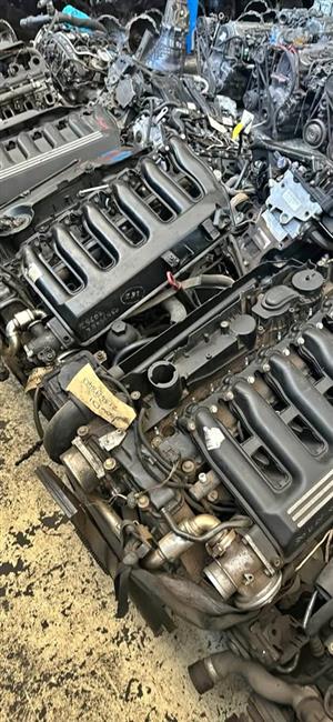Bmw 306D1 3.0 diesel engines stripping for spares. Head. Block. Crank. Pistons.