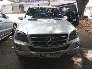 2012 MERCEDES BENZ V8 ML500 4MATIC AUTOMATIC