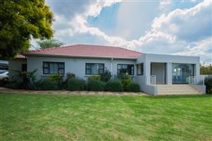 House For Sale in Hurlyvale