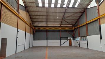 Warehouse Unit with Overhead Crane To Let – Gateway Park, Centurion