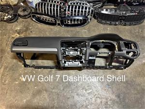 VW Golf 7 Dashboard