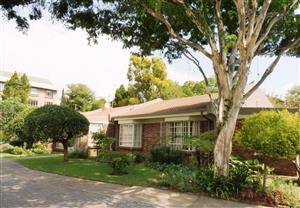 Townhouse For Sale in Hillcrest