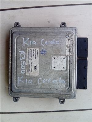 Kia cerato ECU computer box 39162-2G040  5WY5F79B  TCD9GOCC1A