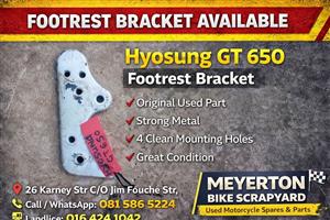 Hyosung GT 650 footrest bracket. Meyerton bike scrapyard new & secondhand spares. Andre