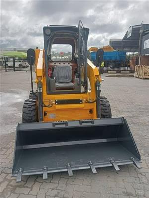 JC45 - 700kg Skidsteer Loaders