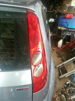 FORD FIESTA 1.6 TDCI RIGHT REAR TAIL LIGHT