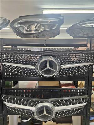 Mercedes Benz W205 Diamond Grille