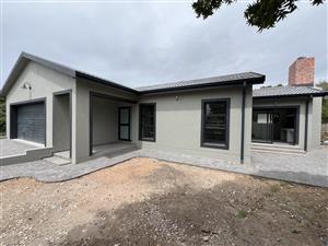 Spacious Newly Built Home in Aston Bay