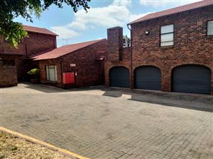 A 2 bedroom 2 bathroom Simplex townhouse