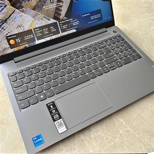 Super clean Lenovo Ideapad i5