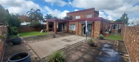 House For Sale in Moreleta Park