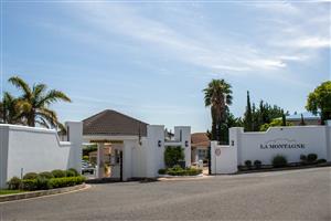 4-Bedroom Family Haven in Sought-After Estate – Secure Living, Cozy Entertaining