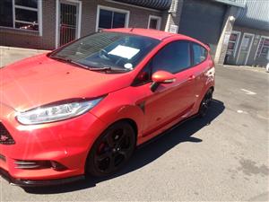 Ford Fiesta ST  2013 