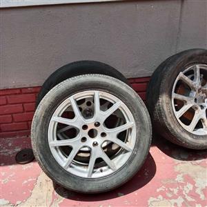 Rim and tyre