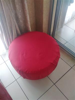 Round chair