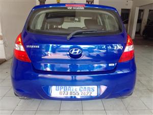 2011 Hyundai i20 1.6 Blue Color Manual, Petrol,  Sparekey, service book 80461km 