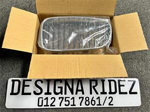 BMW E87 X3 LCI LEFT FRONT BUMPER KIDNEY GRILL AVAILABLE.