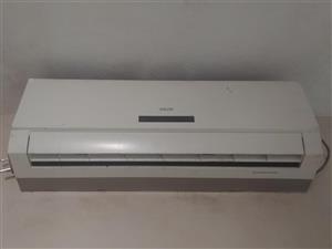 1x Cooltech Airconditioner 9000 btu;and 1x  Aux Aircon 9400 btu For Sale 