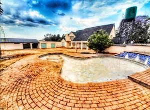 House For Sale in Glen Austin
