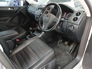 2015 VW Tiguan 2.0tdi bluemotion technology 119921km