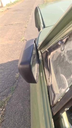 Nissan 1400 left hand side door mirror
