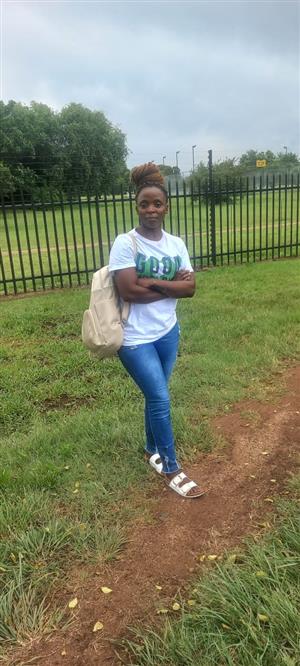 Looking for housekeeping job 