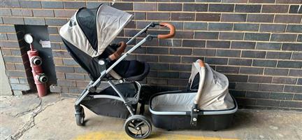 Charisma baby pram 