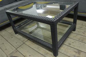 GLASS TOP BLACK COFEE TABLE(S067476A)