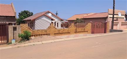 House Rental Monthly in Soshanguve WW