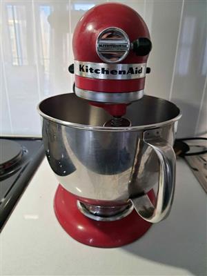 KitchenAid Artisan Stand Mixer – Red – With 3 Attachments