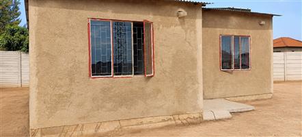 House For Sale in Polokwane Ext 76