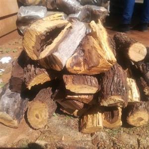 Dry Braaiwood for sale in Centurion. 