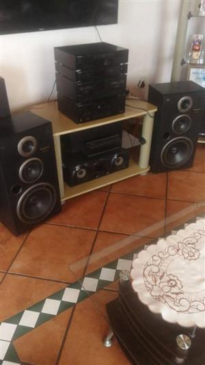 COMPLETE TECHNICS SOUND SYSTEM