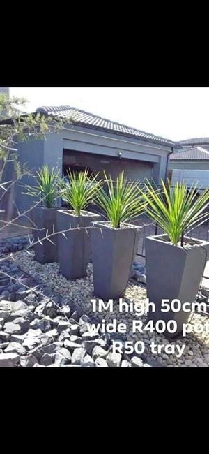 Garden flower pots and planters