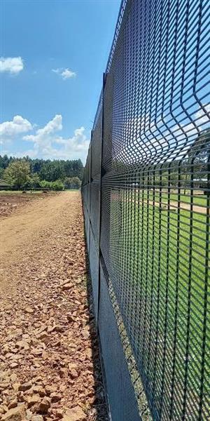 We do Weldings Works, Burglars, Fencing, Shelves, Install Wheels, Gates