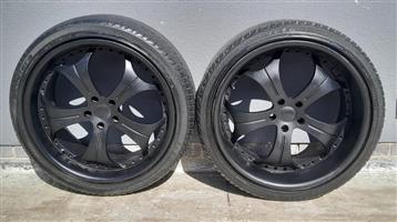 22 inch Rims with tyres