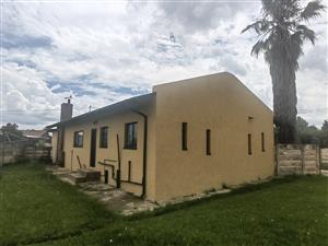 Brand New Renovation! 3 Bedrooms 2 Bathroom Double Garage Family Home