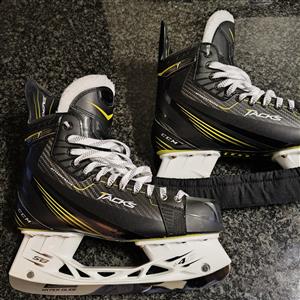 Ice hockey skates, CCM Pro Tacks. Shoe size uk 11 or 12.