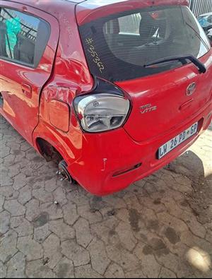 Toyota vitz stripping for spares