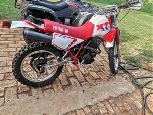 On/off road yamaha Xt 350 for sale, no reg papers, bike in very good condition. 