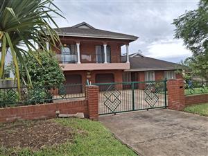 Spacious Double Storey 4 Bedroom Family Home