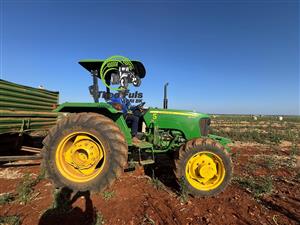2020 John Deere 5075E