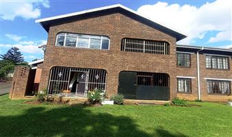 Secure, Low-Maintenance Apartment Close to UKZN