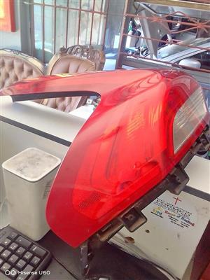 VOLVO V40 LEFT TAILLIGHT GOOD CONDITION FOR SALE