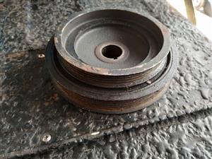 Nissan Almera Pulley